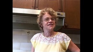 Mäi Schwanz cant widerstehen Si dem unwiderstehlichen Charme vun enger Géigend Schlampe! Vol. 8